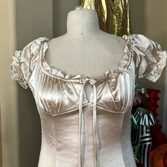 Dress NWT - Picture 2 of 5